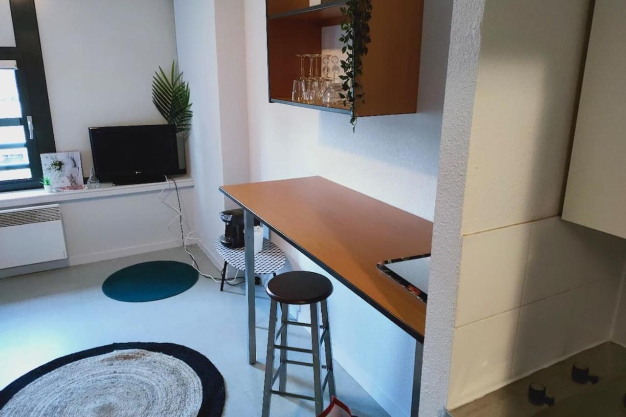 Appartement Studio confortable hyper centre de Tours Extérieur photo