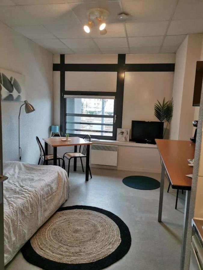 Appartement Studio confortable hyper centre de Tours Extérieur photo